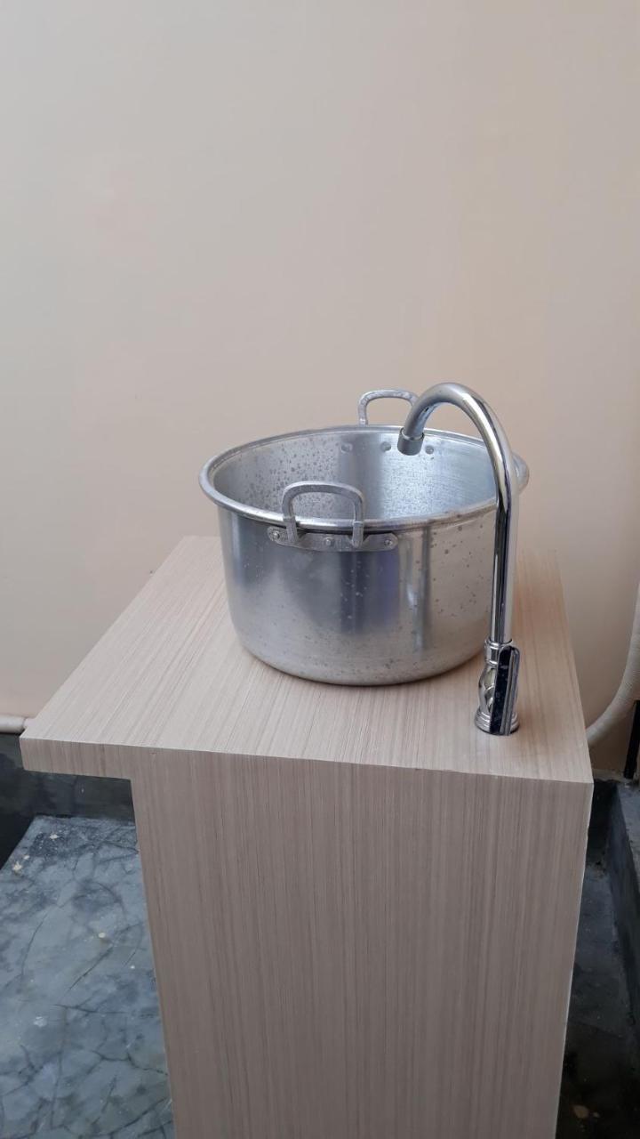 Bujang Lapuk Hostel Секотонг Екстер'єр фото